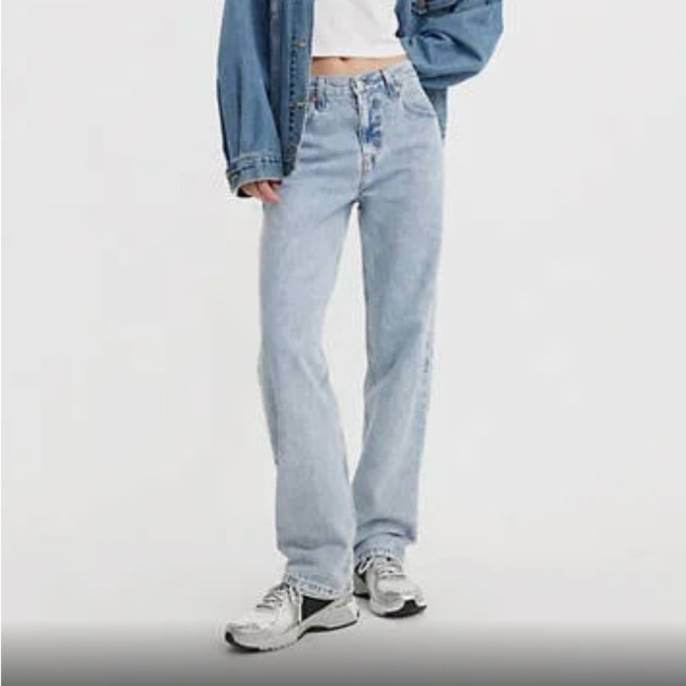 NWT Low Pro Straight 27 light wash Charlie glow up